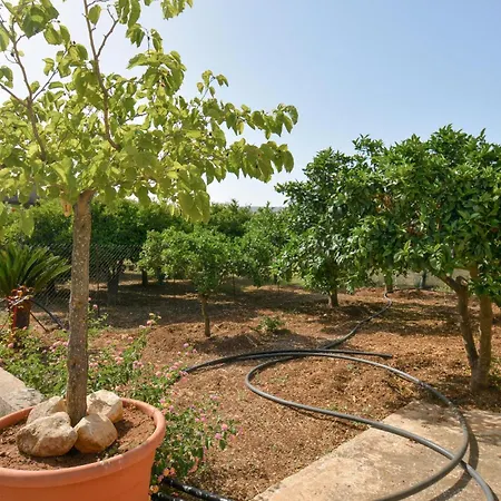 펜션 2 Bedroom Pet Friendly Home In Comiso 코미소